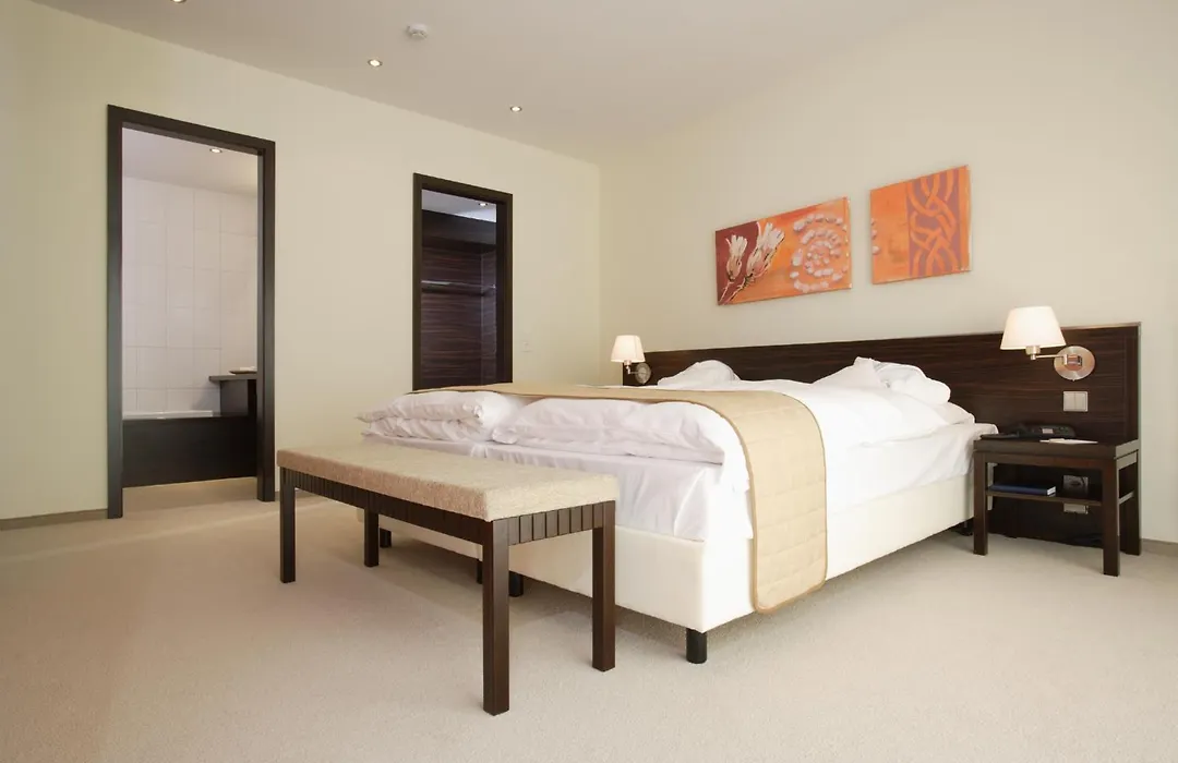 Heide Spa Hotel&Resort-1
